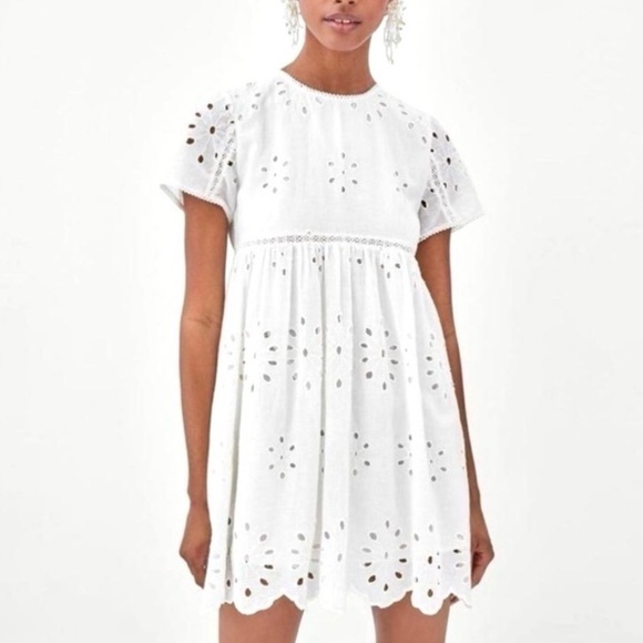 ZARA Eyelet Short Sleeve Romper Dress - Picture 1 of 3